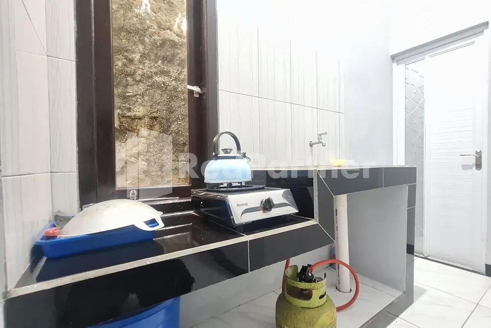 Vins Homestay Kroya Mitra RedDoorz