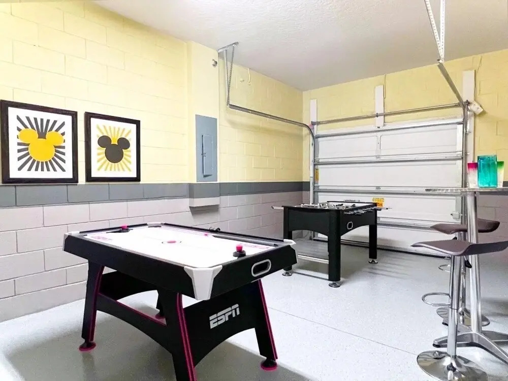 Beautiful Pool Villa with Spa and Game Room-9007PC home