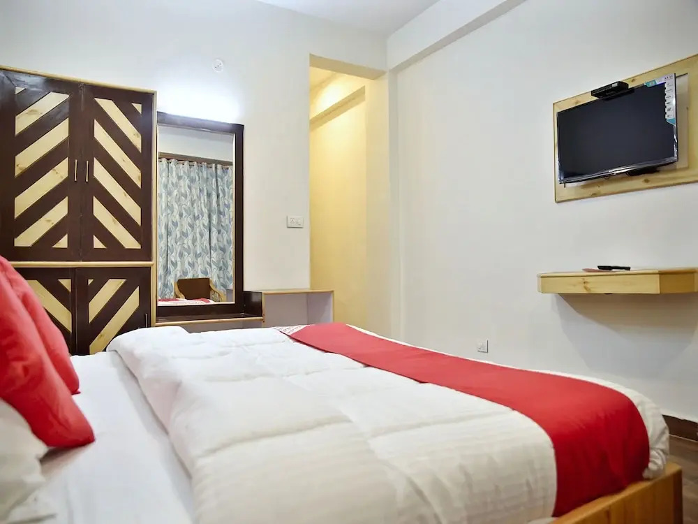 OYO 10764 Hotel Hadimba Manali