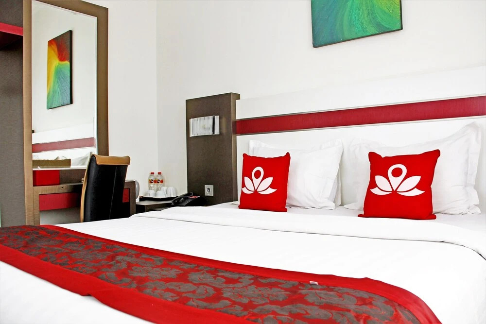 ZEN Rooms Kiaracondong