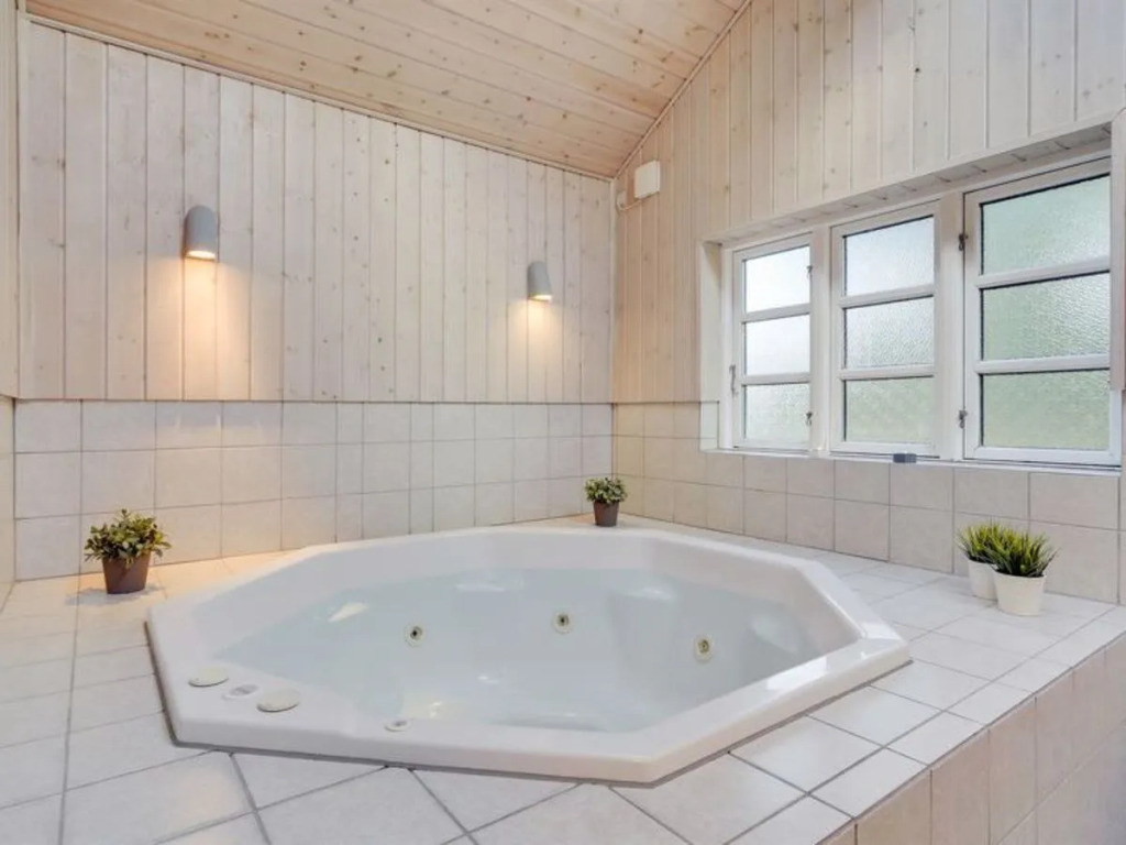 "Germaine" - 3.3km from the sea in Western Jutland