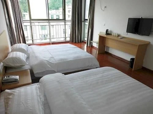 Yi Ju Hotel