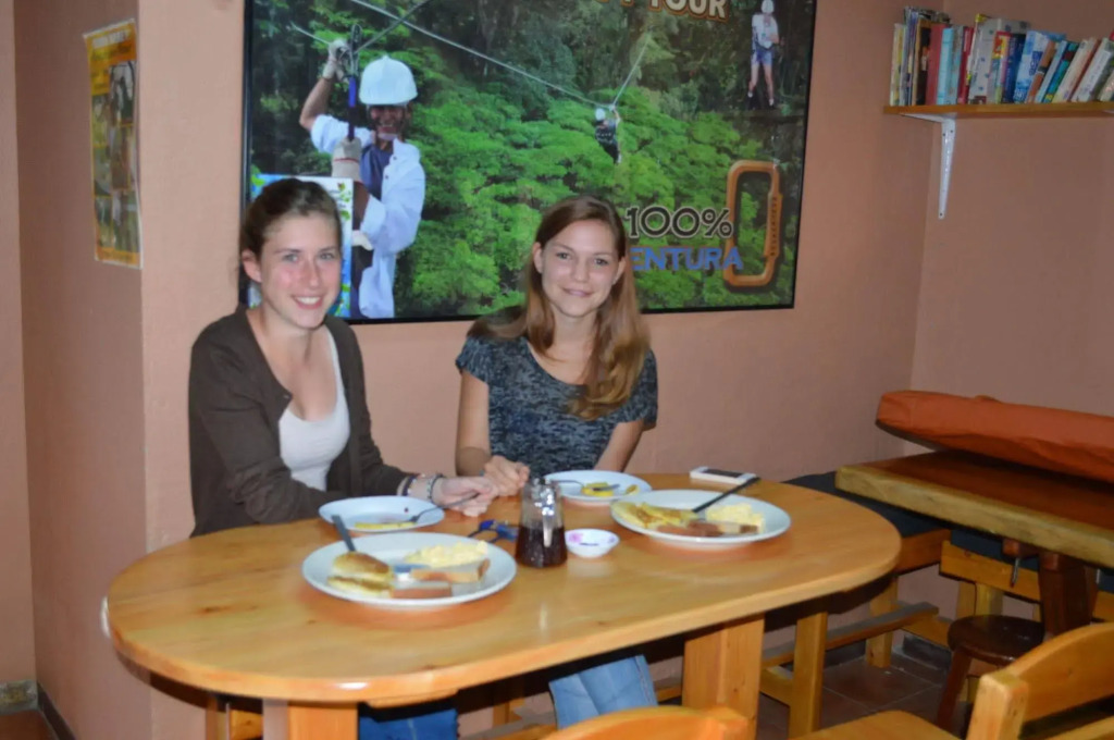 Cabinas El Pueblo B&B Monteverde