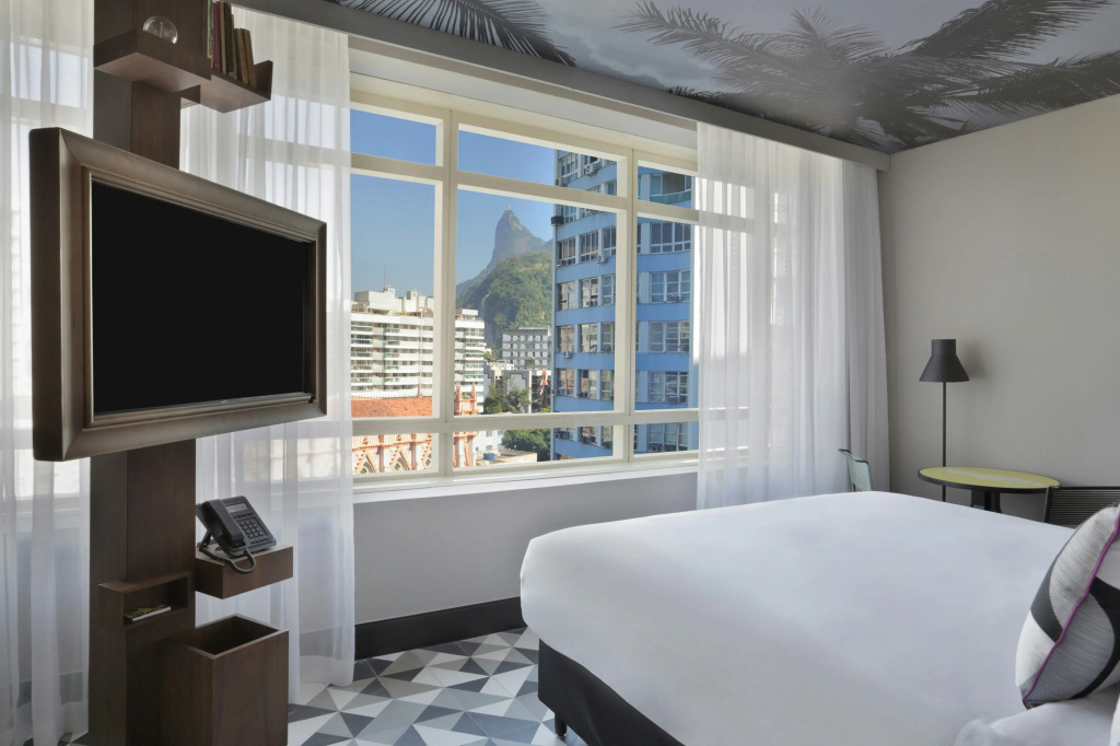Yoo2 Rio de Janeiro, Tapestry Collection by Hilton
