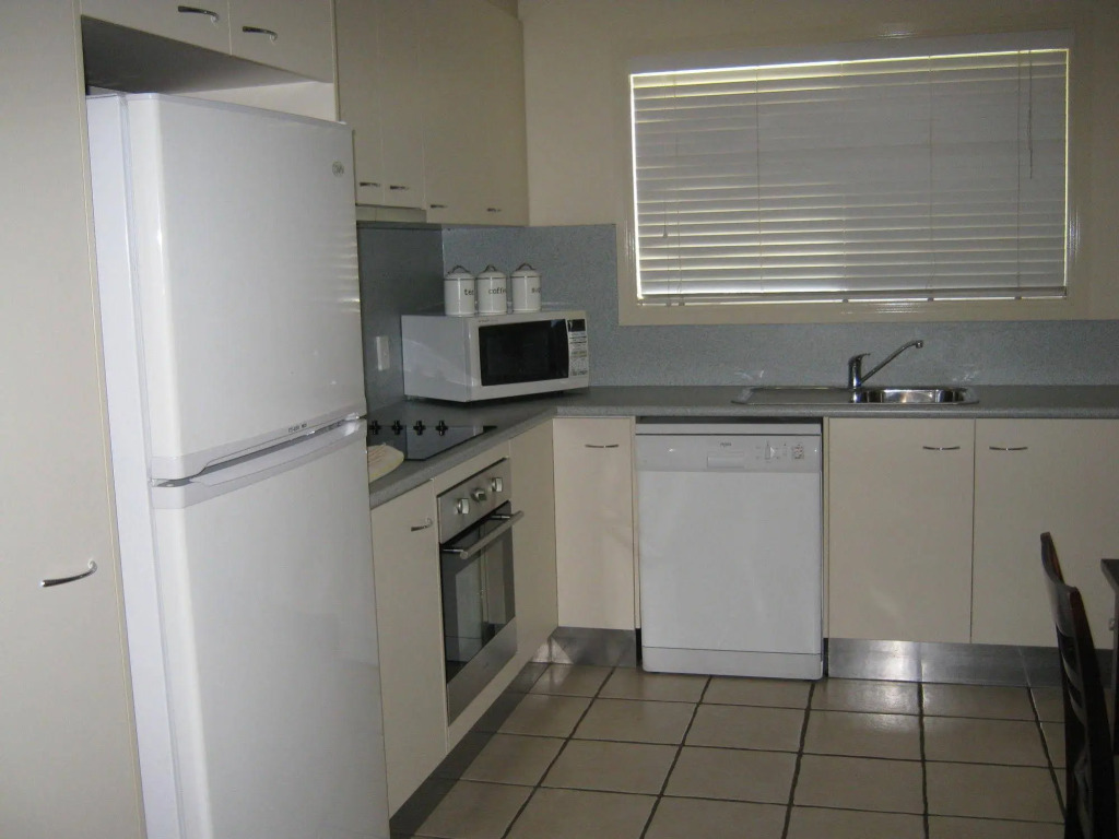Emu Park Motel