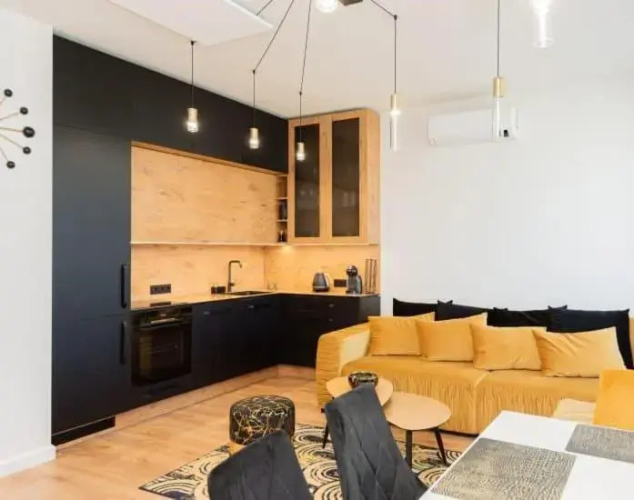 Black Gold Apartments