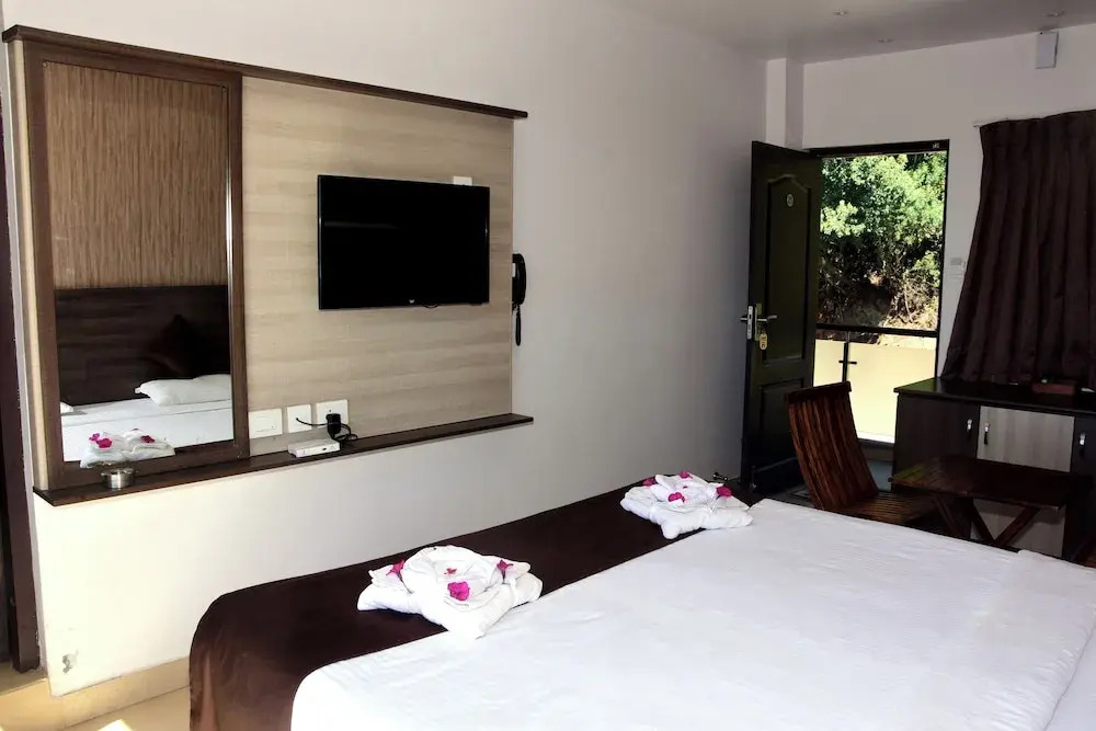 Vanam Holidays