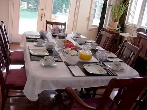 Pine Breeze Bed and Breakfast