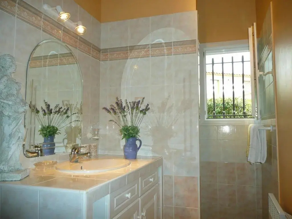 Chambres dHotes Villa LOlivière