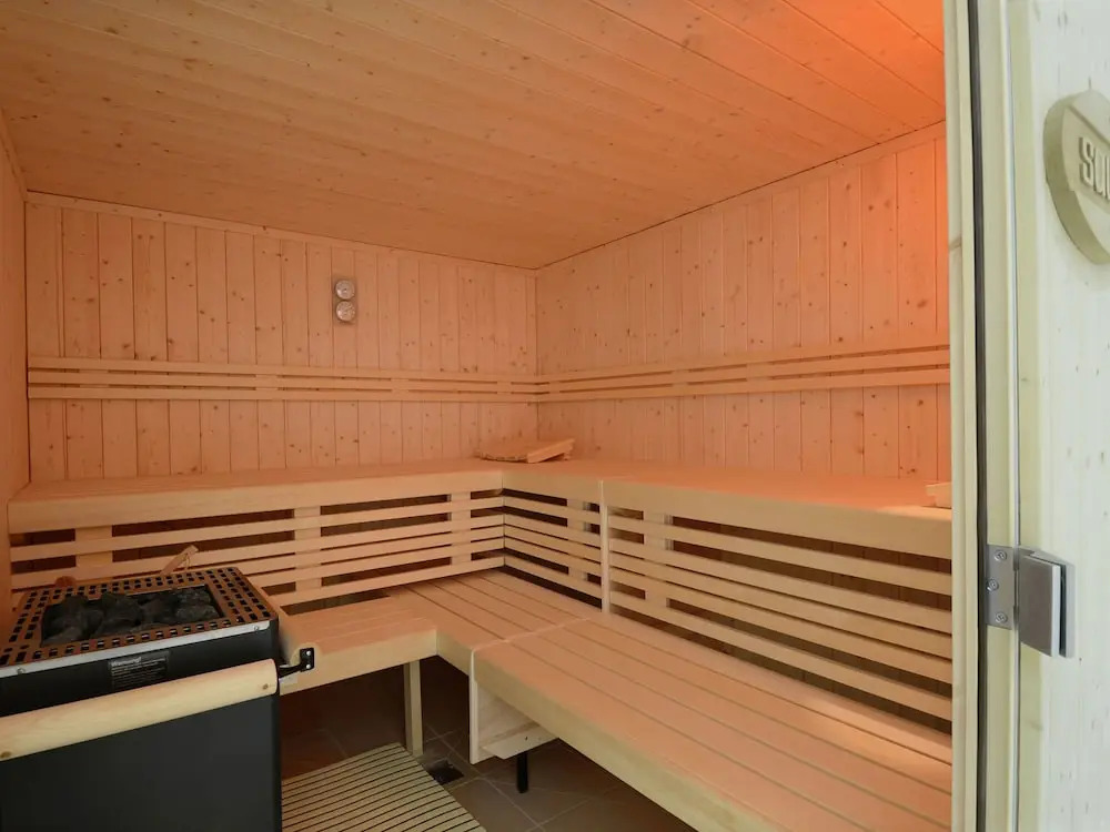 Cozy Apartment With Terrace, Located in Quiet Surroundings