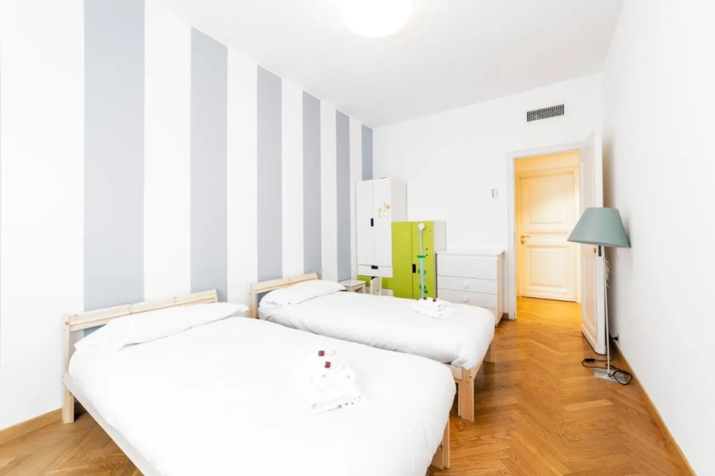 Loreto Elegant Flat
