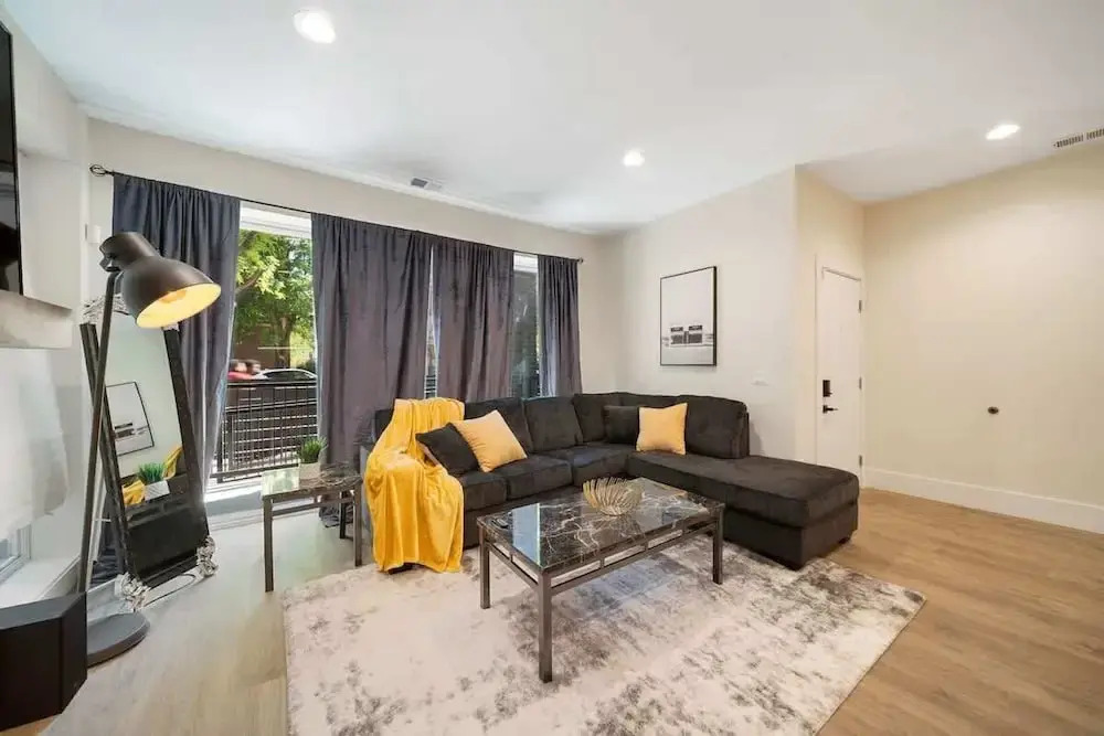 New Two Bed Condo by United Center With Balcony