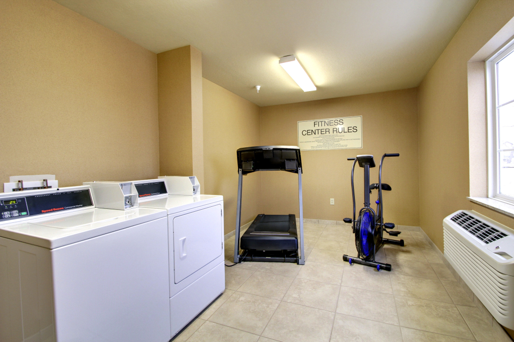 Cobblestone Inn & Suites - Corry