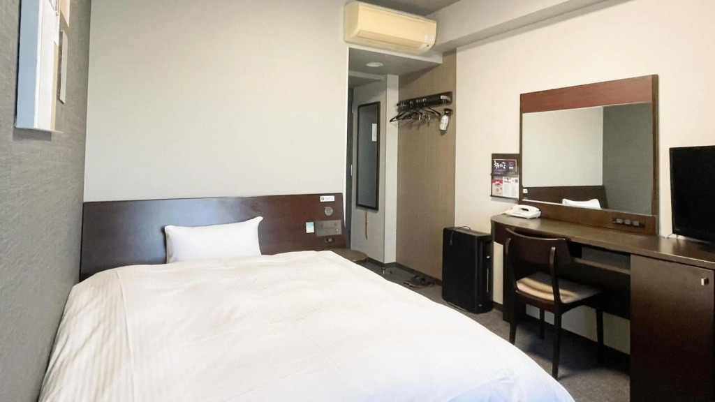 Hotel Route-Inn Mitsukaido Ekimae