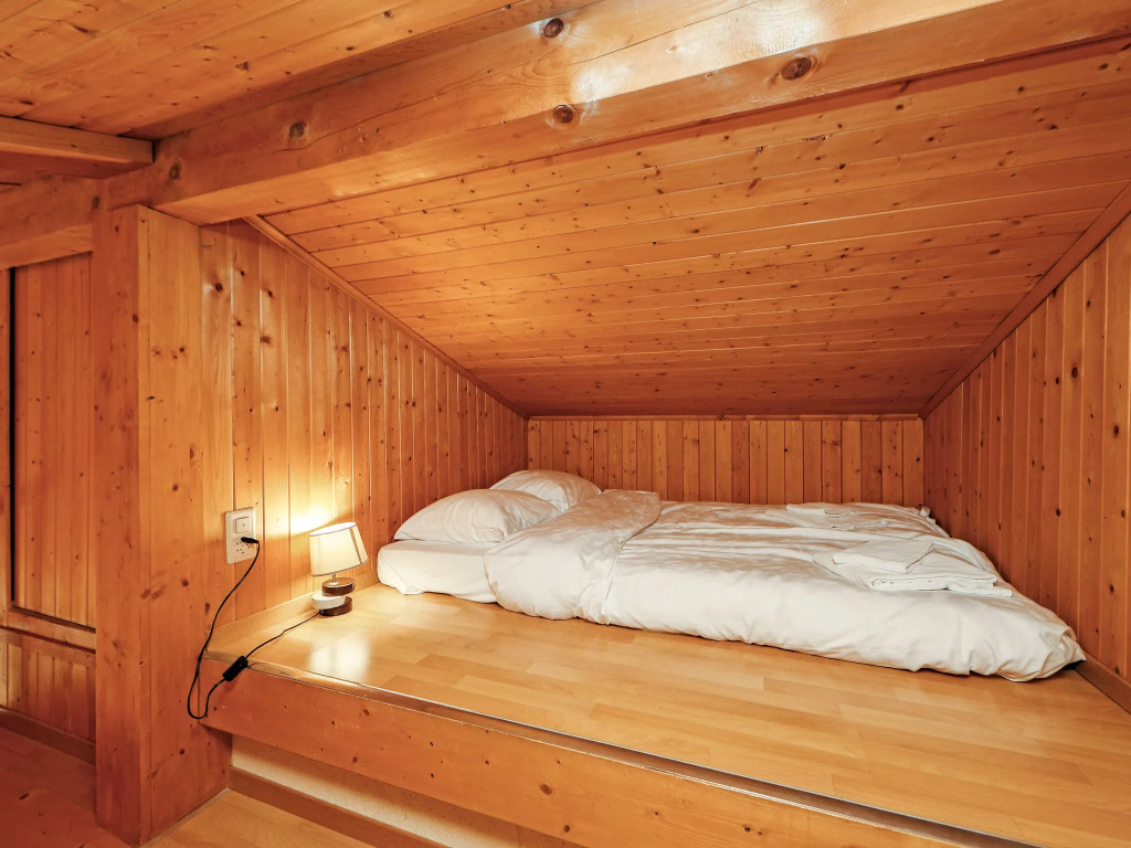 Chalet Chalet Lorila by Interhome