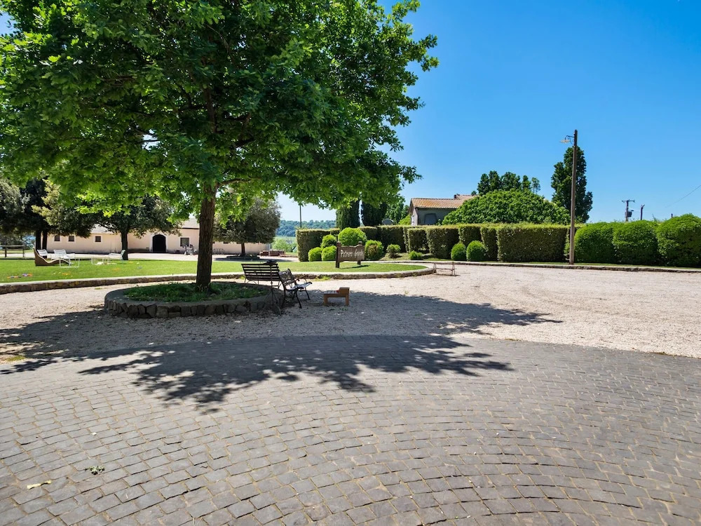 Scenic Apartment in Rome near Lago di Martignano