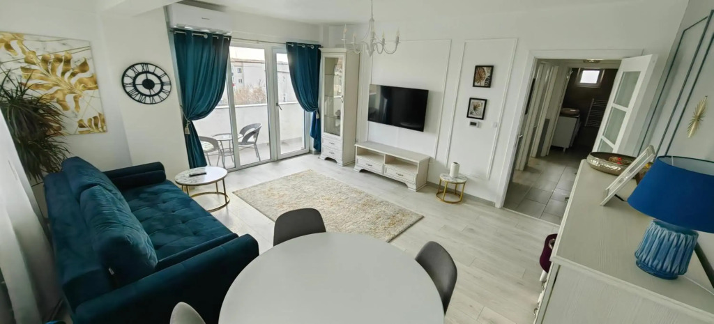 Apartament 1 Mai bloc nou-Self check-in plata cash