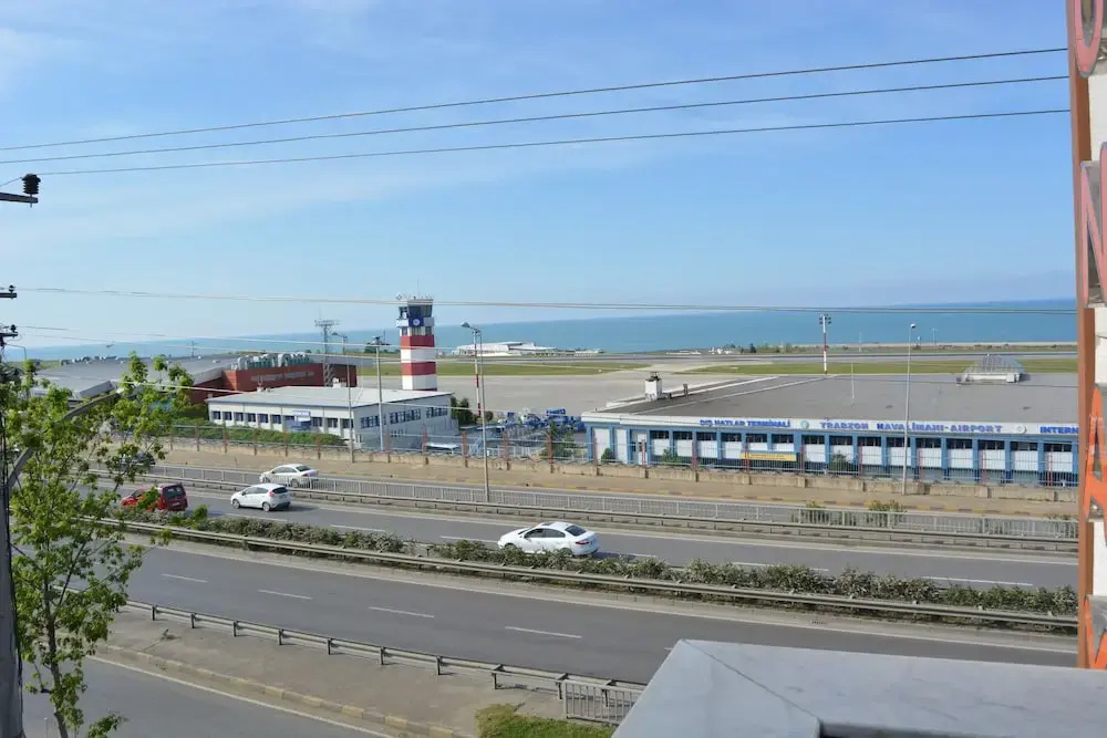 Günaydın Airport Apartment