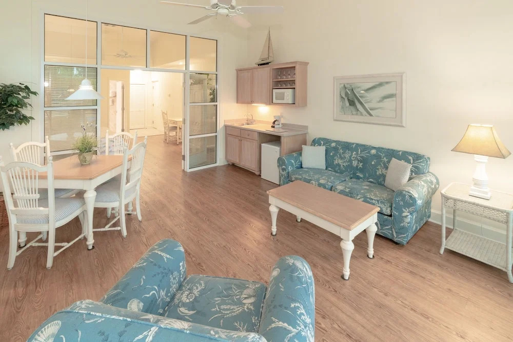Blue Moon Inn