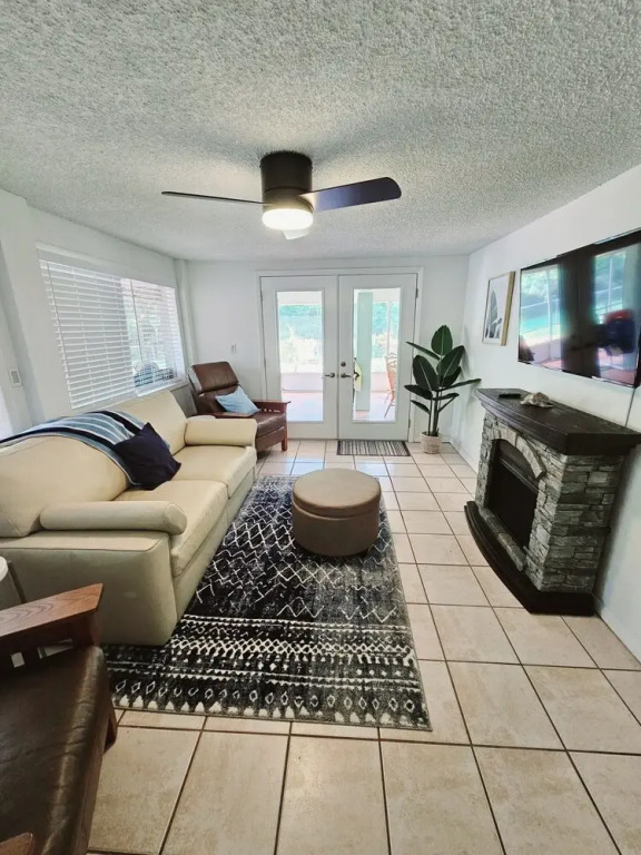 Manatee Cove Compound Retreat Star5vaca