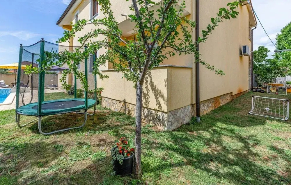 Apartment Stinjan