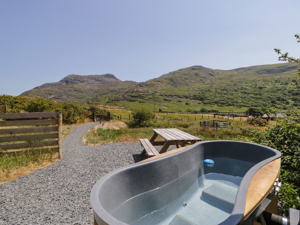 Llethr - Shepherds Hut