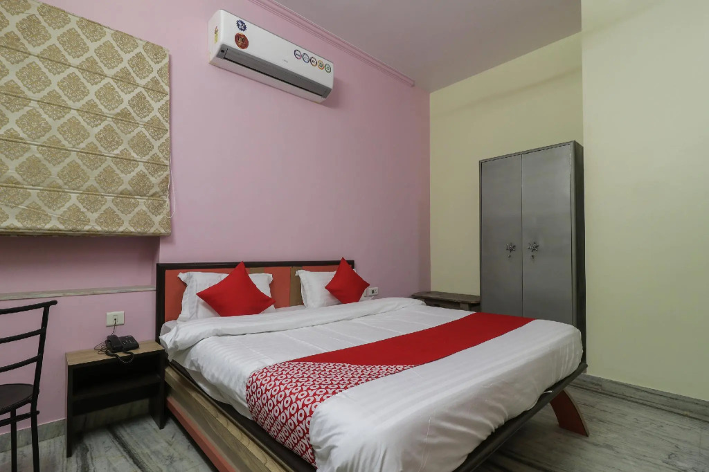 OYO 26857 Hotel P.S. Royal Heritage