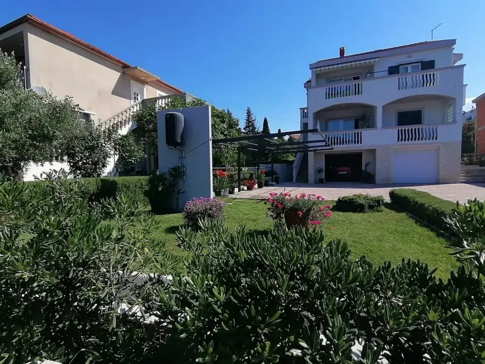2-room Apartment 40 M2 On 2 Levels On 1st Floor - Inh 28217