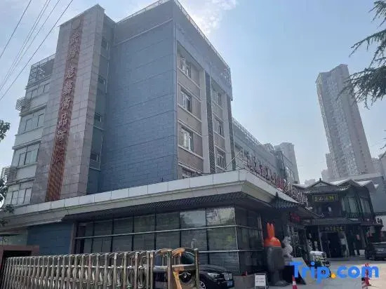 Wufangchu Art Hotel (Zhongnan Hospital Subway Station Branch of Hubei Provincial Museum)