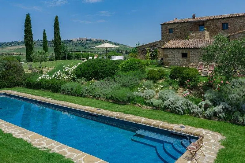 Villa Pienza, Val dOrcia luxury accommodation with pool and Ac for 12 persons
