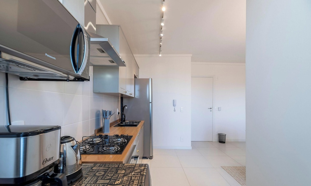 MCB - Apartments With Pool Near the Beach