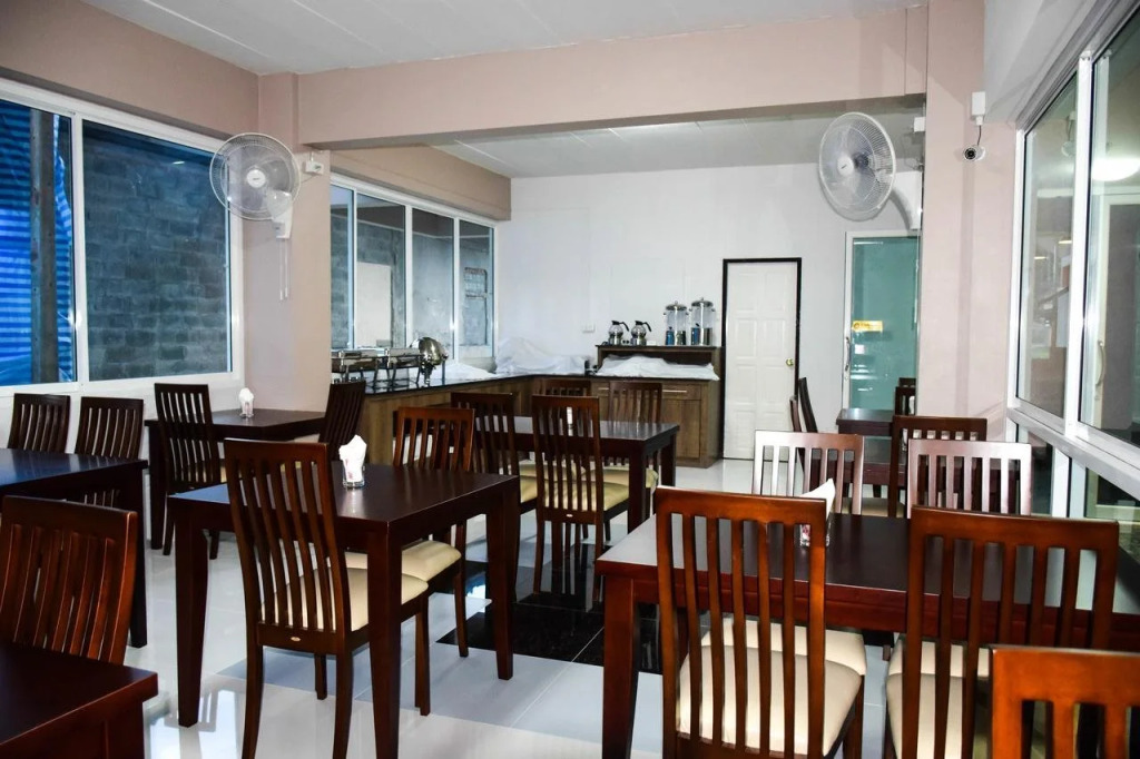 Peak Boutique City Hotel Krabi