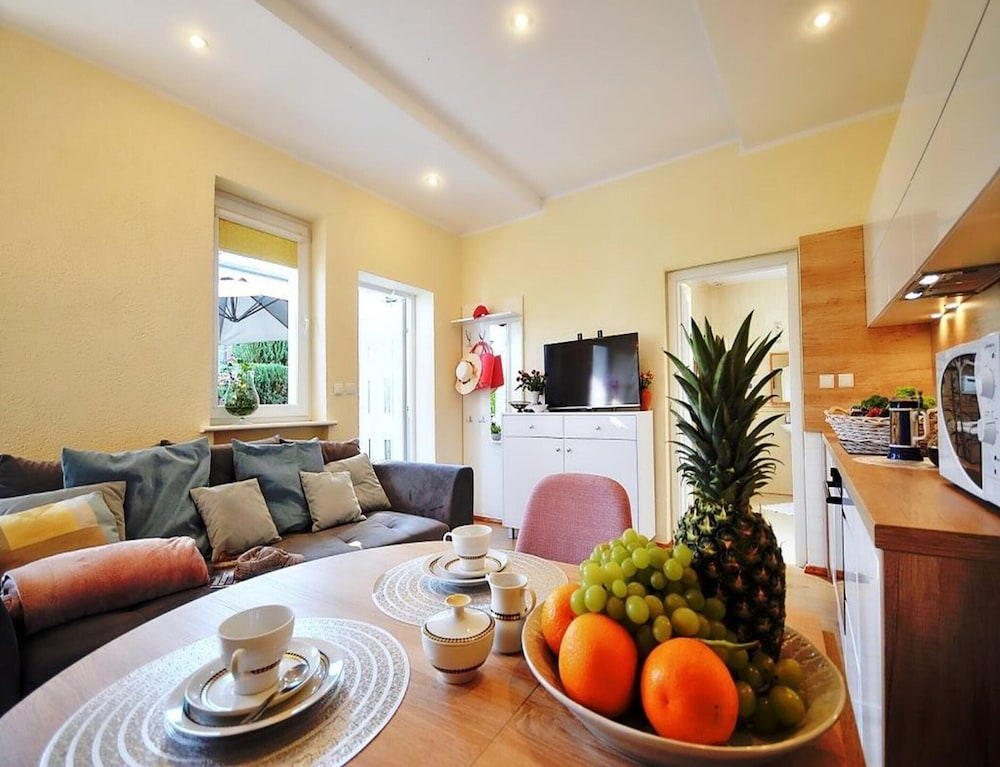 Apartment With a Terrace, Ustronie Morskie