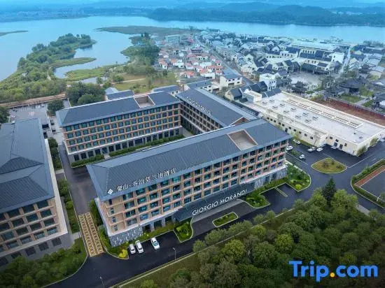 Giorgio Morandi Hotel (Yimeng Mountain Mengtong Wonderland Resort Branch)