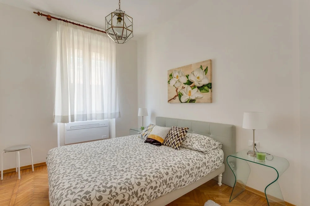Santa Felicita Apartments