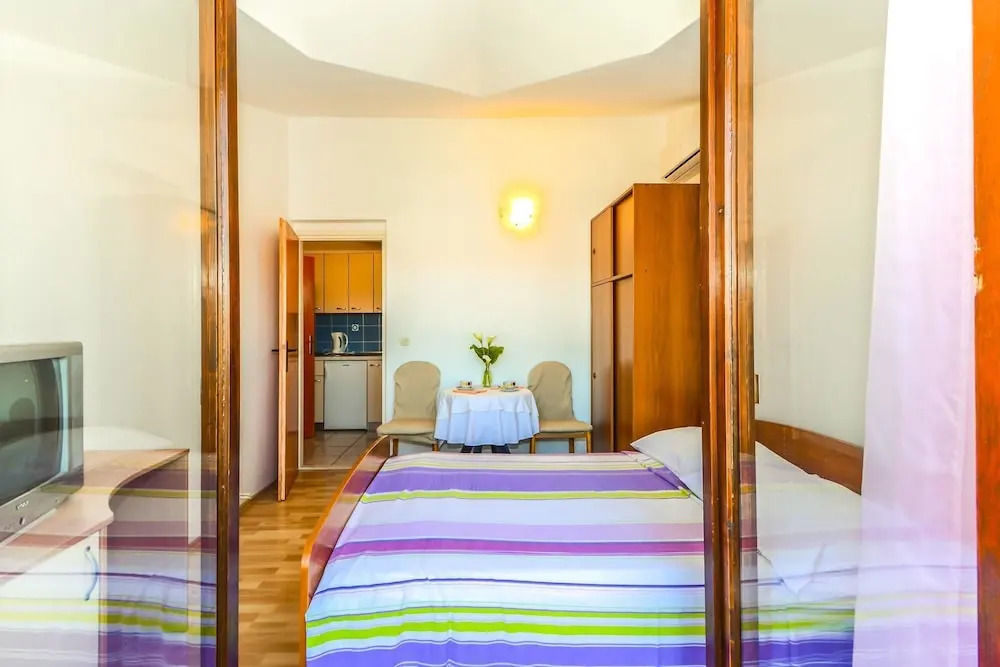 Rooms and Apartments Friganović