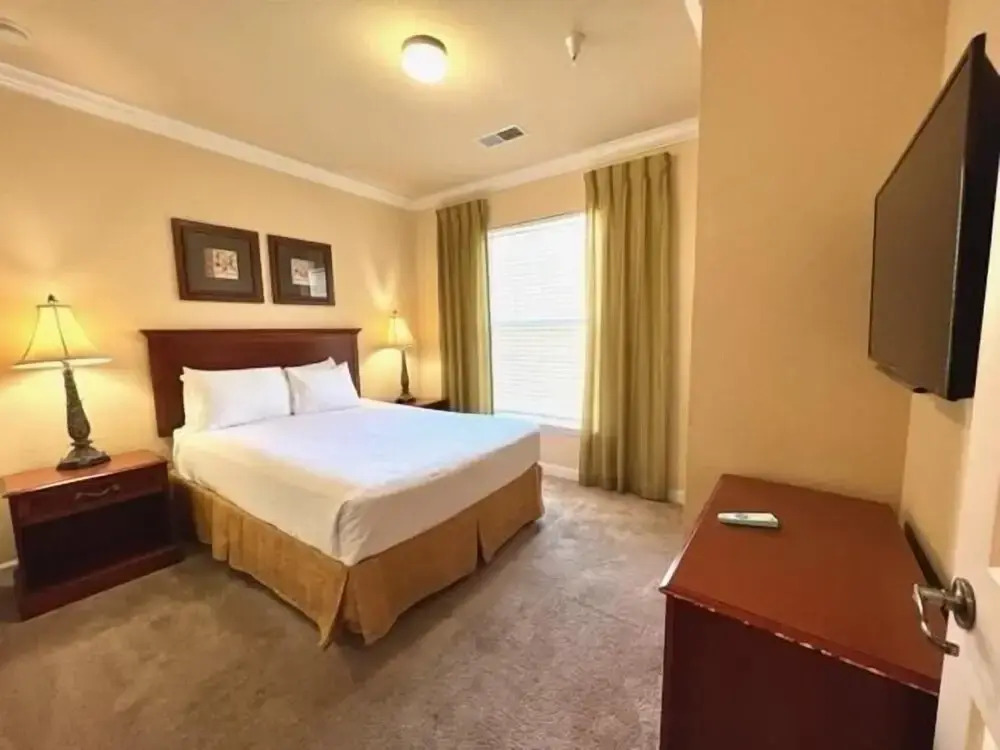 3 Bed 2 Bath Condo In Tuscana Resort 3 Bedroom Condo by RedAwning