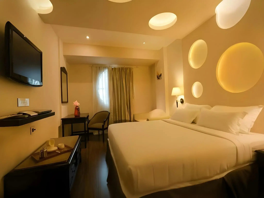 The Orbis Hotel