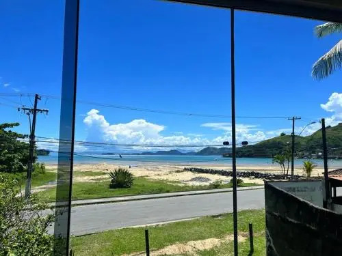 Adialas Angra Frente Para O Mar!