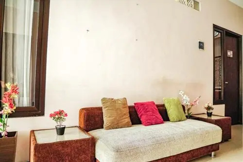 Audah Syariah Residence Mitra RedDoorz