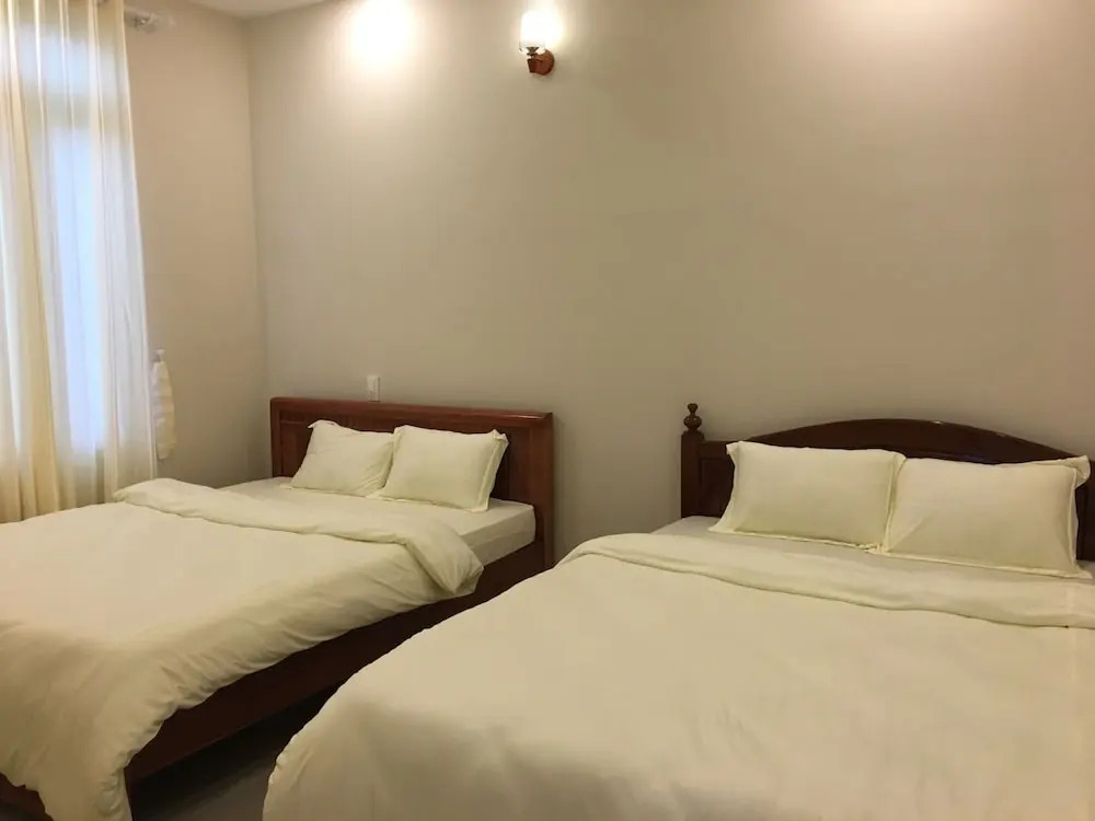 White House Dalat