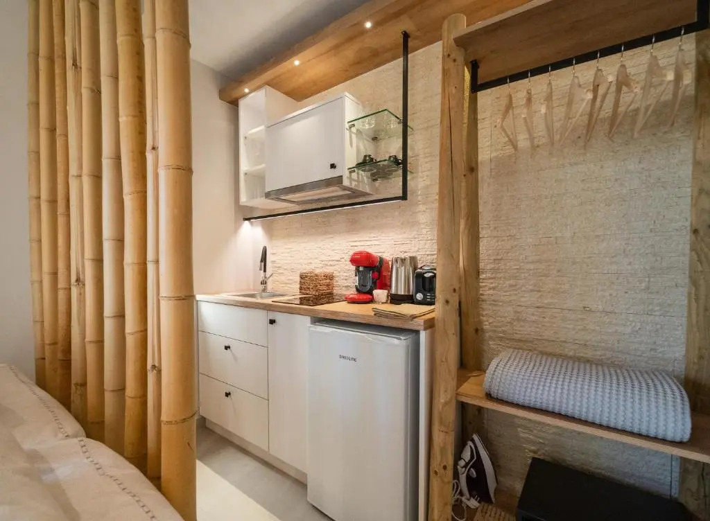 TIS YAYAS apartments