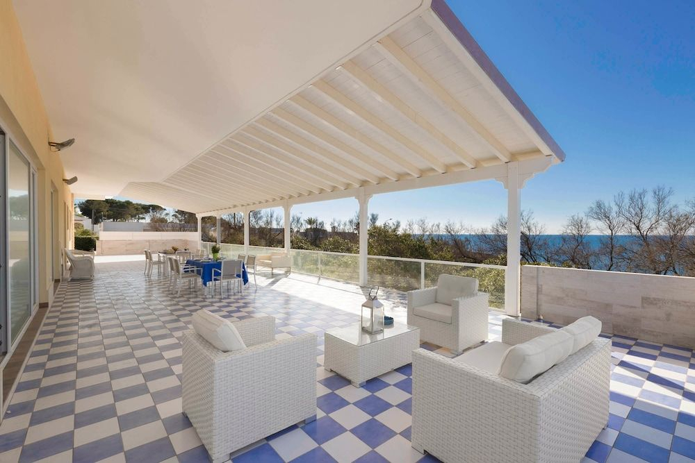 Villa Miramare by Perle di Puglia