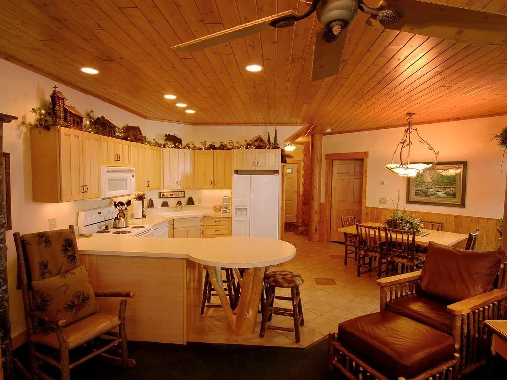 Grand Superior Lodge