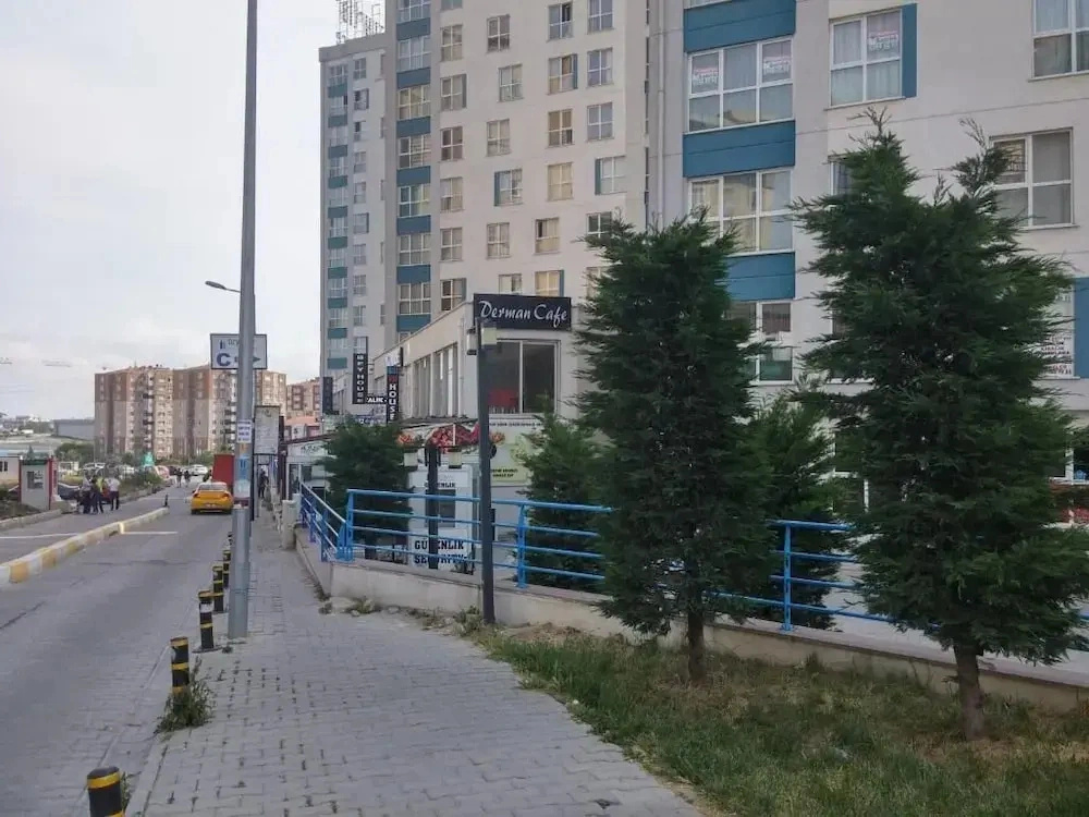 Merze Sui̇t