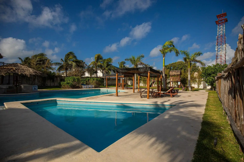 HOTEL & BEACH CLUB OJO DE AGUA
