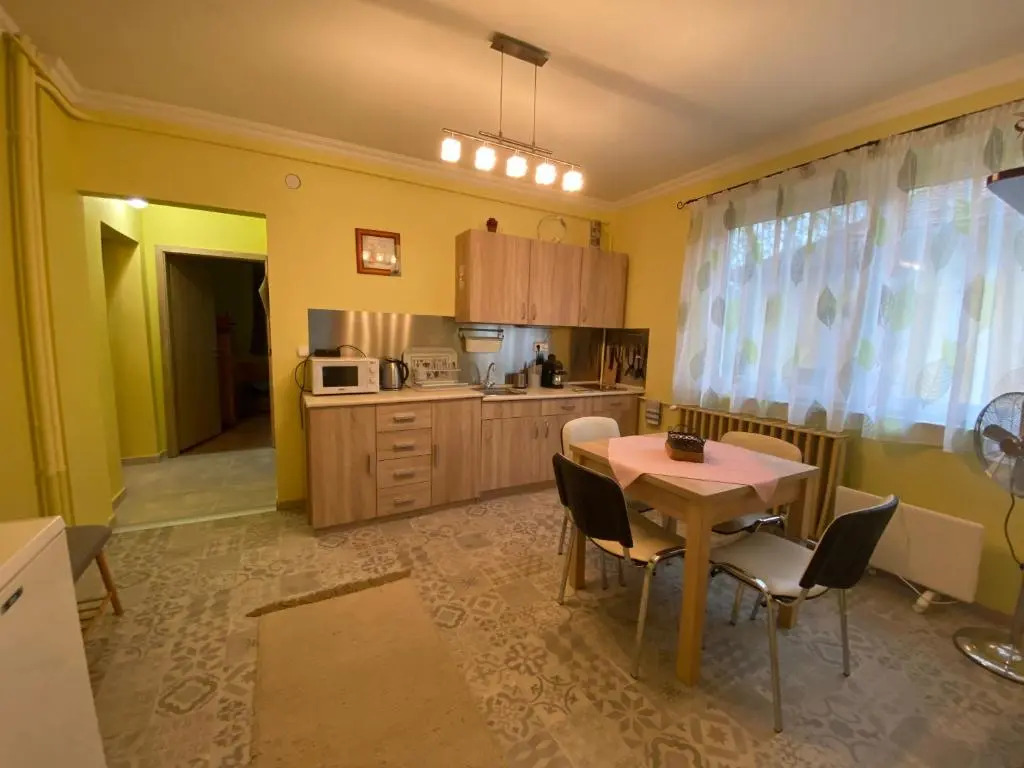 Eszter Apartman