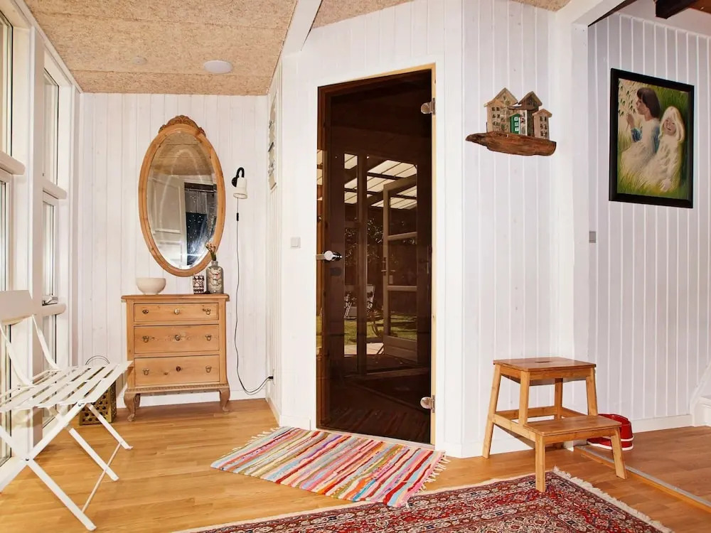Attractive Holiday Home in Hemmet near Sea