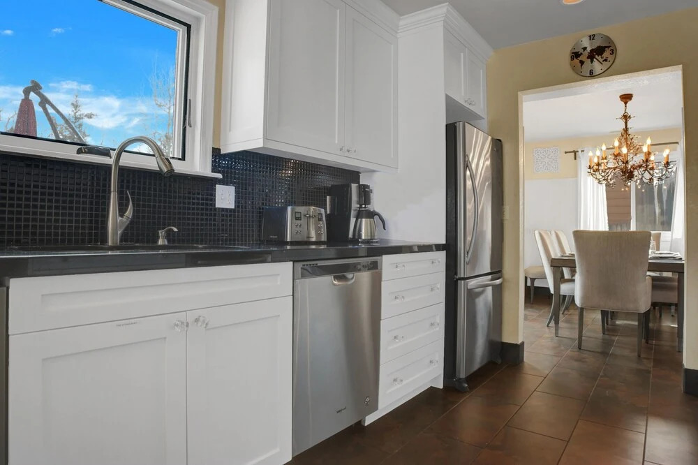 Prospector Place 5 Bedroom Home by RedAwning