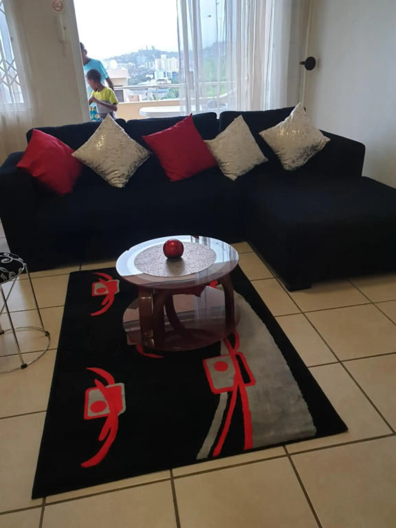 Uvongo Lucian Blue Flag Beach Apartment